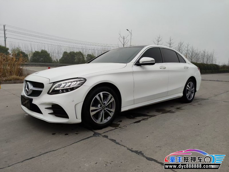 20年奔驰C级轿车抵押车出售