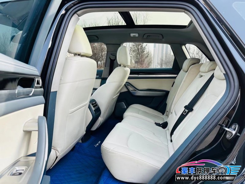 18年众泰大迈X7SUV抵押车出售