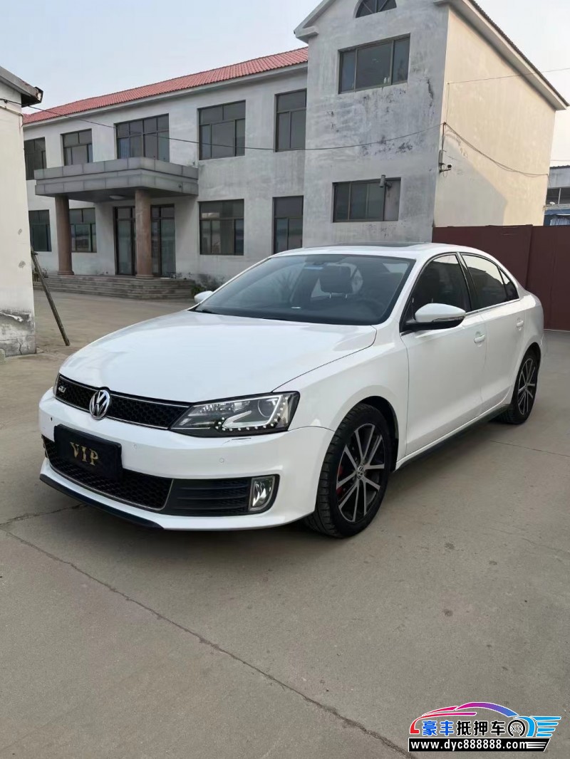 14年大众速腾轿车抵押车出售