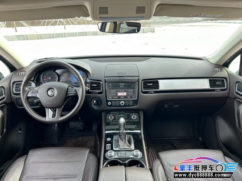 17年大众途锐SUV抵押车出售