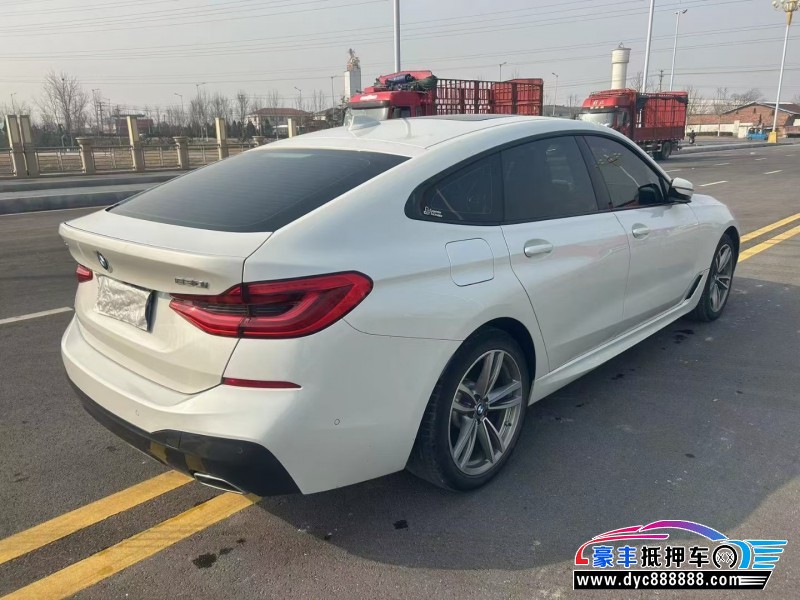 20年宝马6系轿车抵押车出售