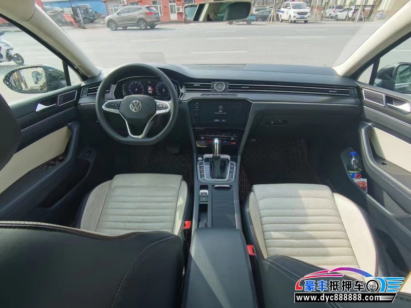 20年大众迈腾轿车抵押车出售