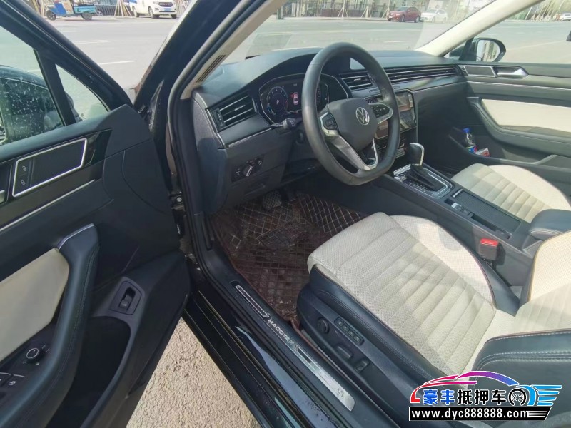 20年大众迈腾轿车抵押车出售