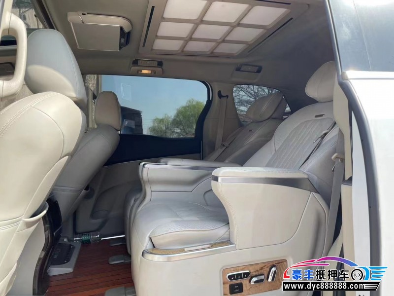 20年别克GL8MPV抵押车出售