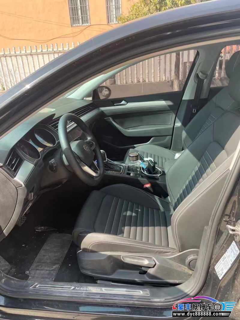 21年大众迈腾轿车抵押车出售