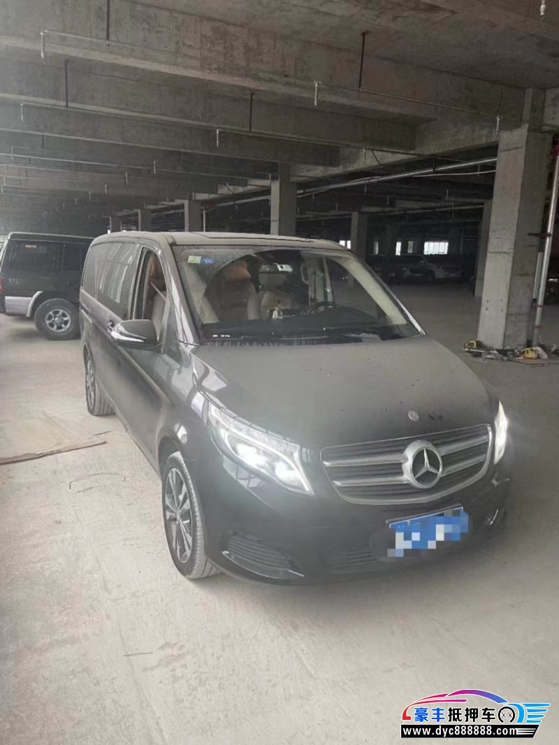 17年奔驰VMPV抵押车出售