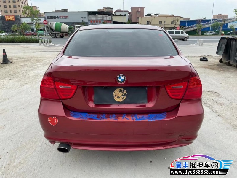 12年宝马3系轿车抵押车出售