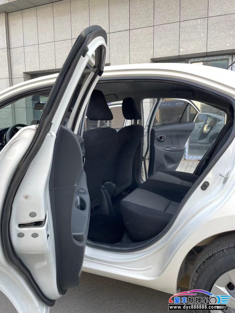 19年丰田威驰轿车抵押车出售