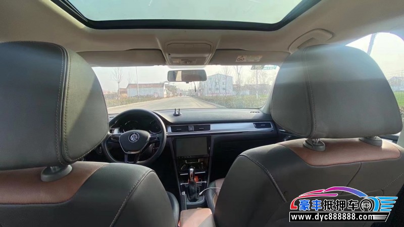 16年大众宝来轿车抵押车出售