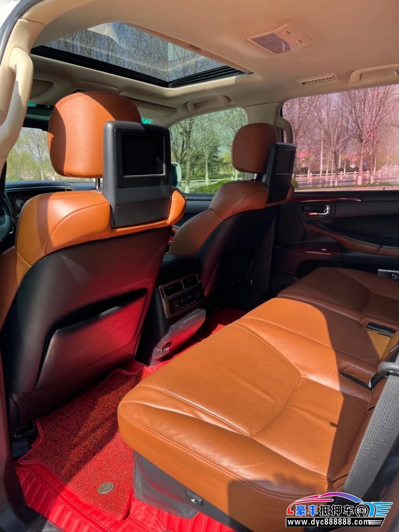 15年雷克萨斯LXSUV抵押车出售