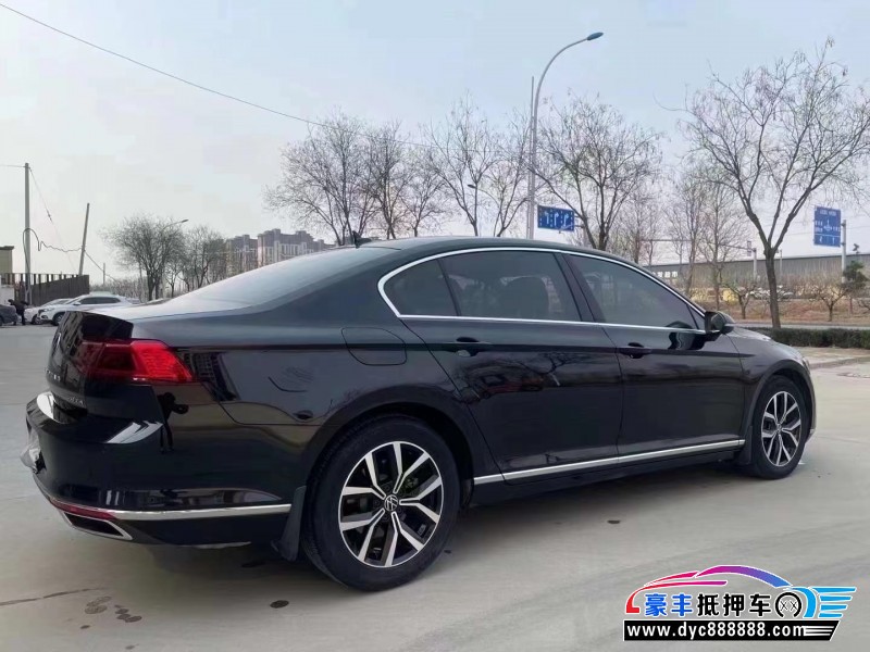 21年大众迈腾轿车抵押车出售