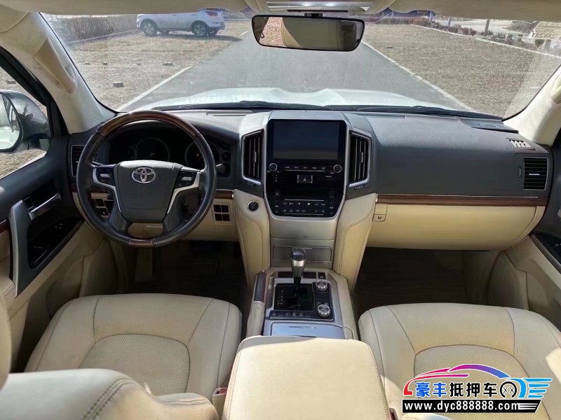 16年丰田兰德酷路泽SUV抵押车出售