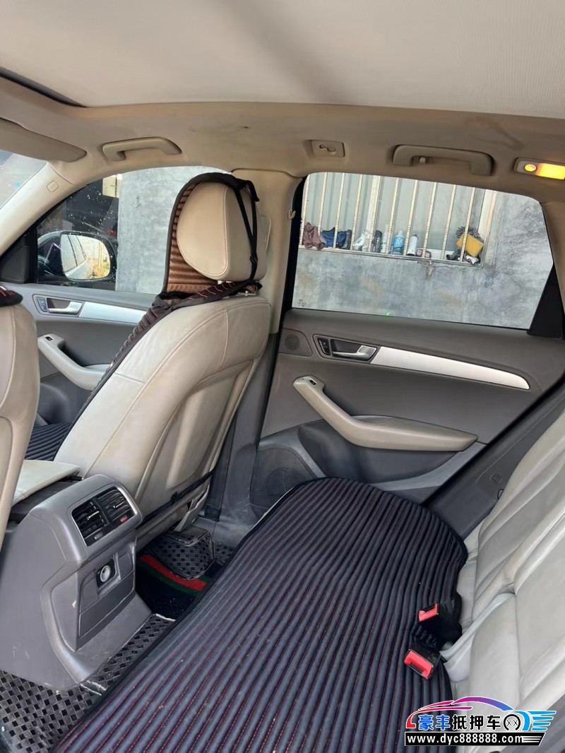 10年奥迪Q5轿车抵押车出售