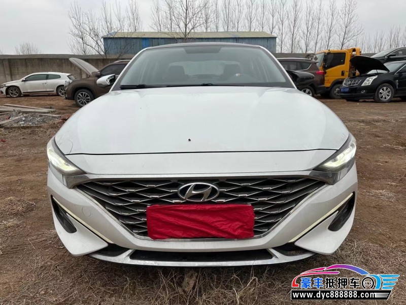 19年现代菲斯塔轿车抵押车出售