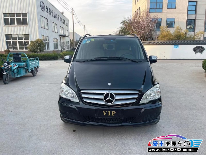 12年奔驰唯雅诺MPV抵押车出售