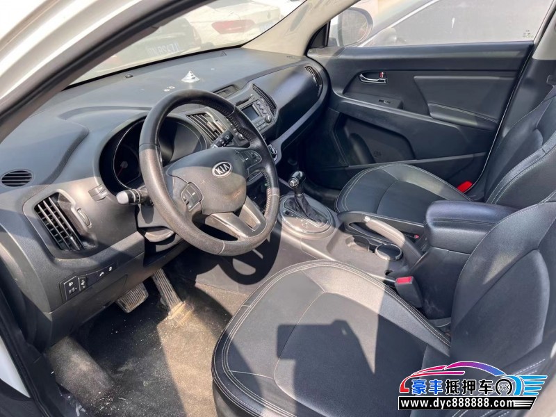 13年起亚智跑SUV抵押车出售