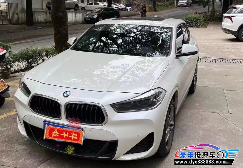 20年宝马X2轿车抵押车出售