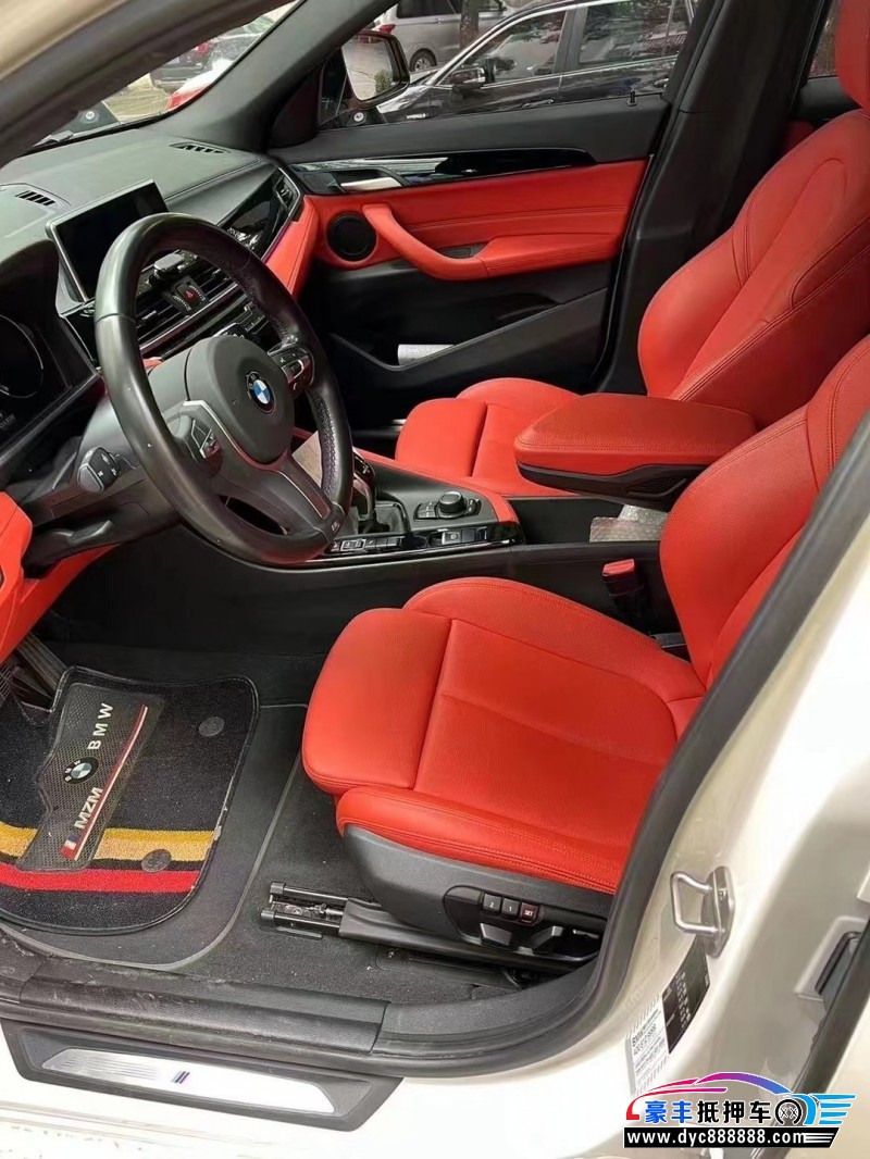 20年宝马X2轿车抵押车出售