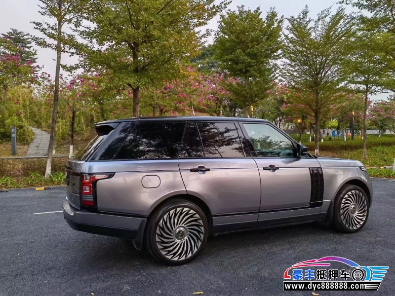 13年路虎揽胜行政轿车抵押车出售