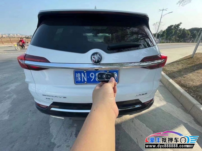 21年别克昂科旗轿车抵押车出售