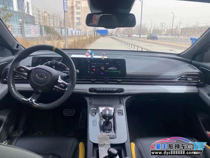 22年传祺影豹轿车抵押车出售