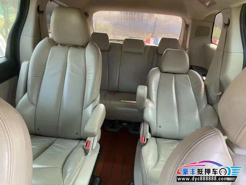 15年别克GL8MPV抵押车出售