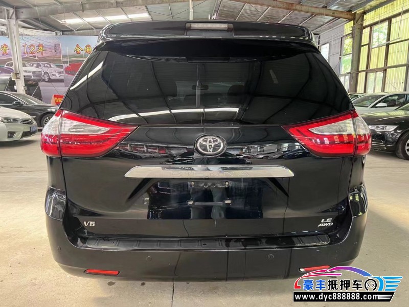 17年丰田塞纳SUV抵押车出售