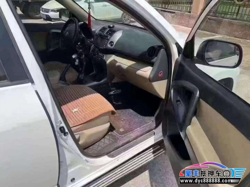 13年丰田RAV4SUV抵押车出售