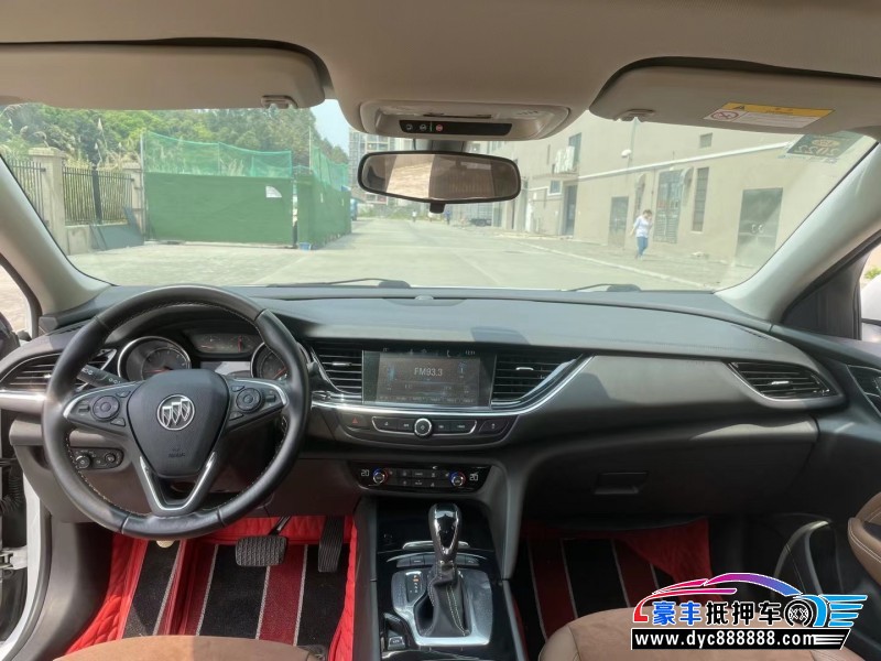 18年别克君威轿车抵押车出售