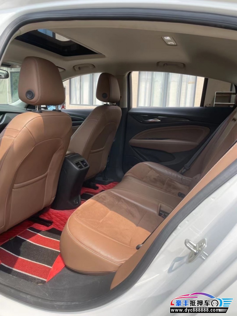 18年别克君威轿车抵押车出售