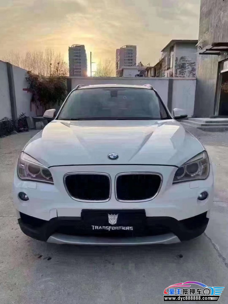 13年宝马X1SUV抵押车出售