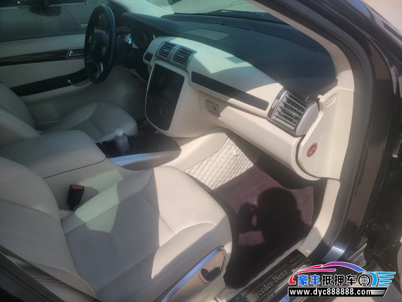 13年奔驰RSUV抵押车出售