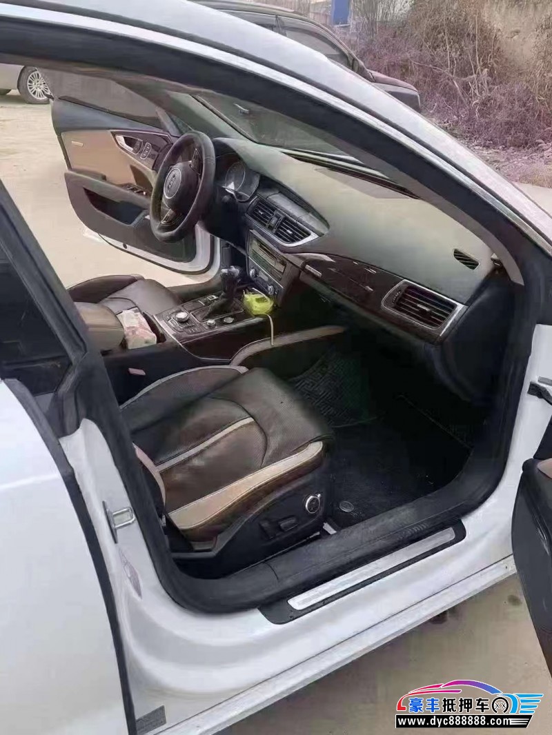 16年奥迪A7轿车抵押车出售