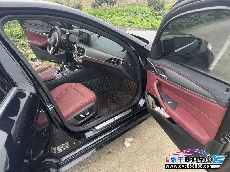 21年宝马5系轿车抵押车出售