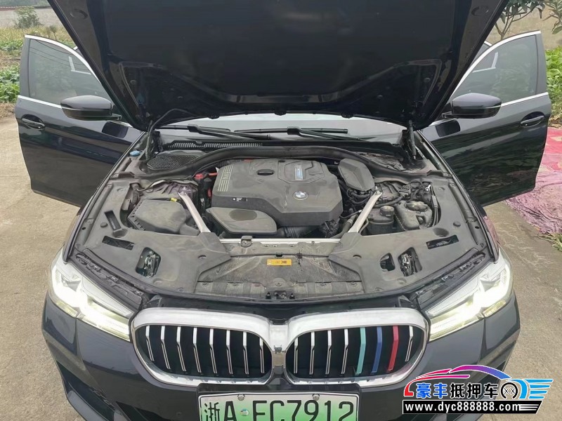 21年宝马5系轿车抵押车出售