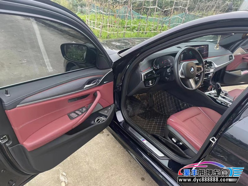 21年宝马5系轿车抵押车出售