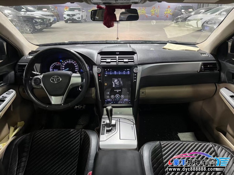 13年丰田凯美瑞轿车抵押车出售