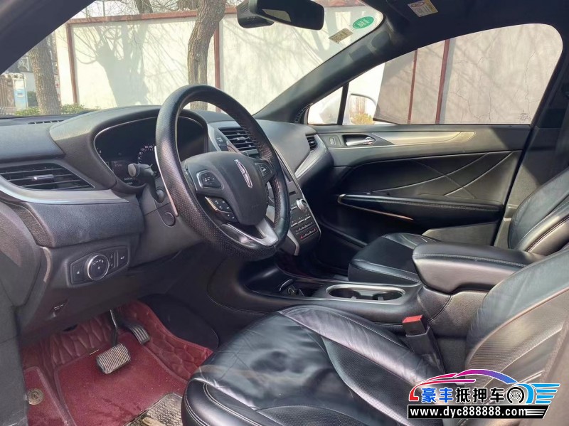 17年林肯MKC轿车抵押车出售