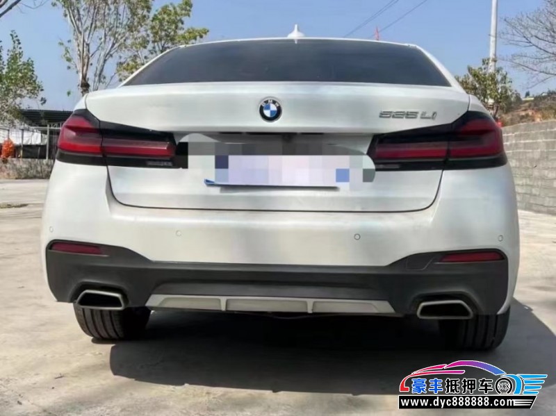 21年宝马5系轿车抵押车出售