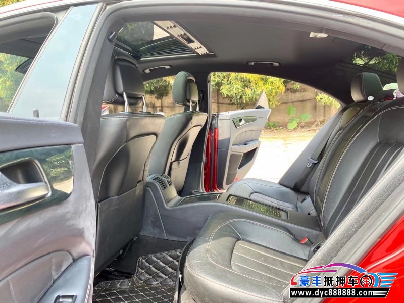 17年奔驰CLS级轿车抵押车出售