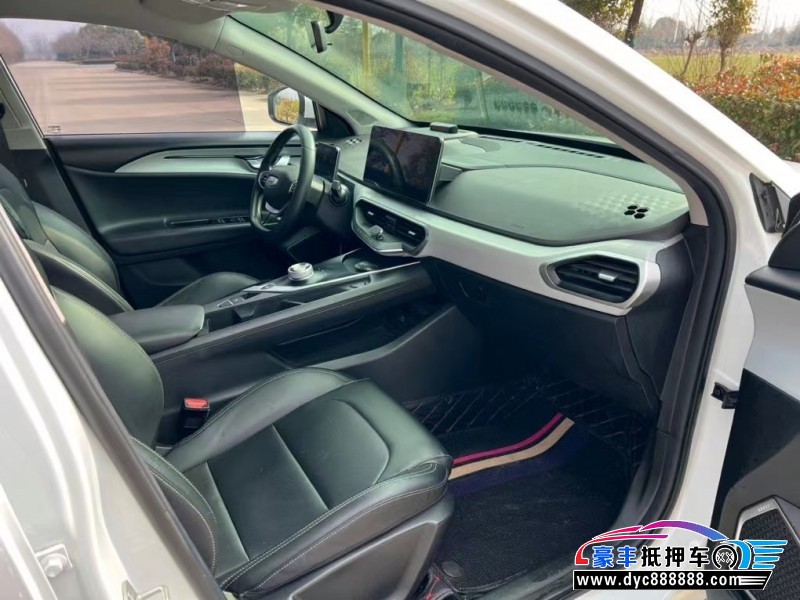 21年吉利几何轿车抵押车出售