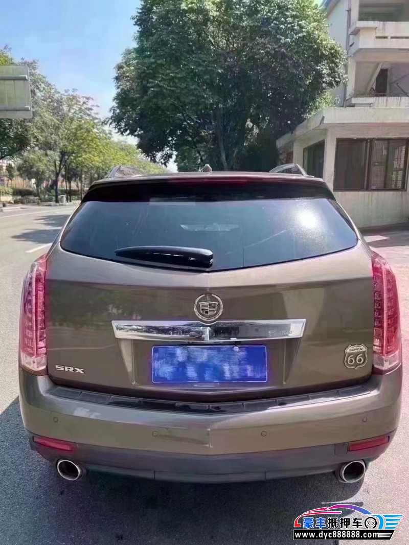16年凯迪拉克SRX轿车抵押车出售