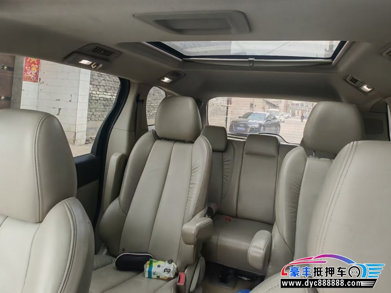 14年别克GL8轿车抵押车出售