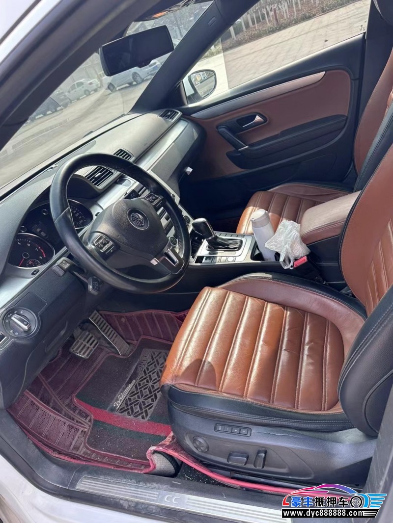 14年大众CC轿车抵押车出售