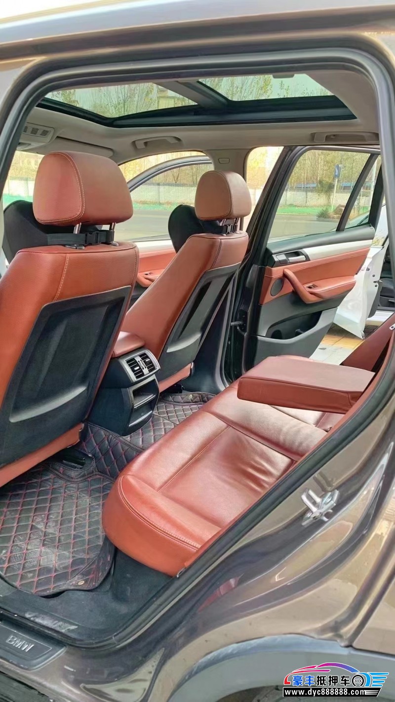 11年宝马X3轿车抵押车出售