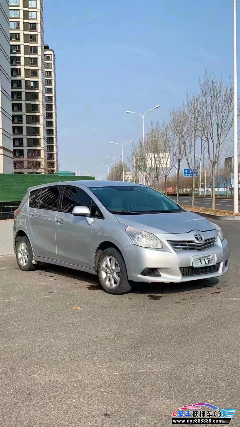 12年丰田逸致轿车抵押车出售