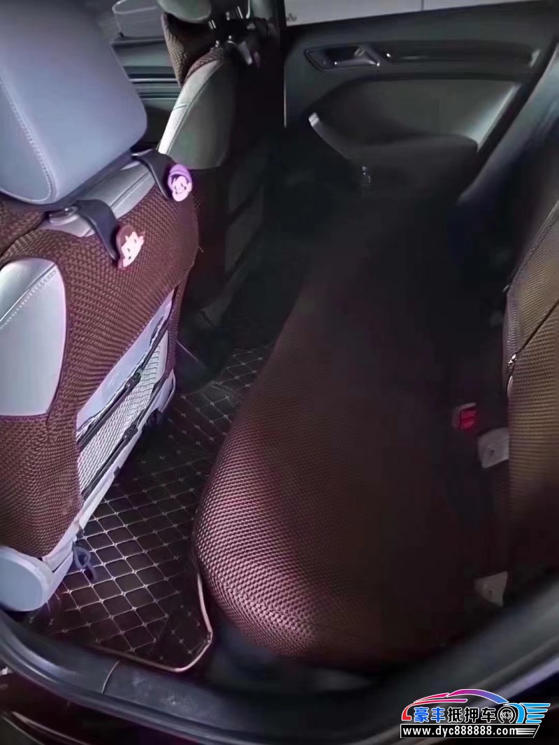 20年奥迪A3轿车抵押车出售