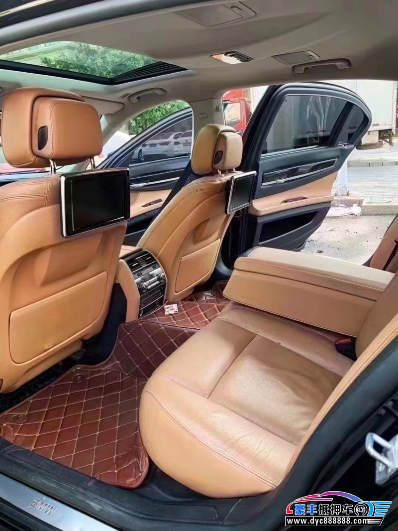 14年宝马7系轿车抵押车出售