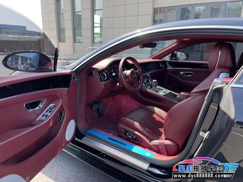 21年宾利欧陆轿车抵押车出售