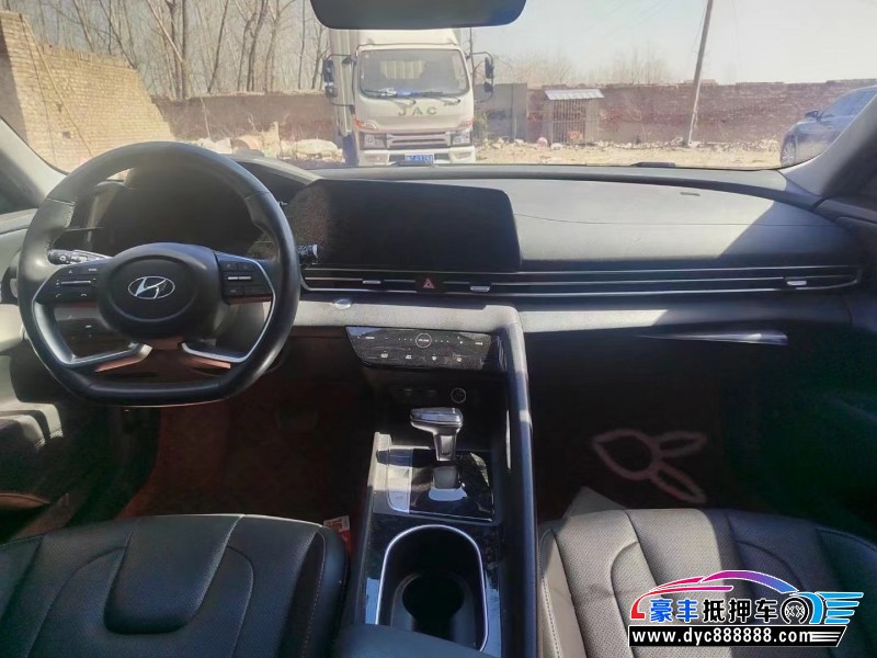 21年现代伊兰特轿车抵押车出售